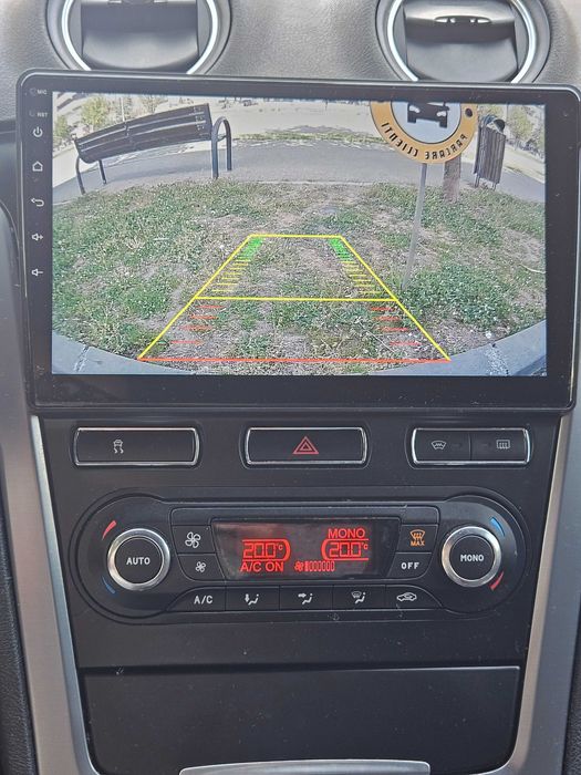 2014 Ford Mondeo 2.0d / 140 CP / Navigatie / Camera