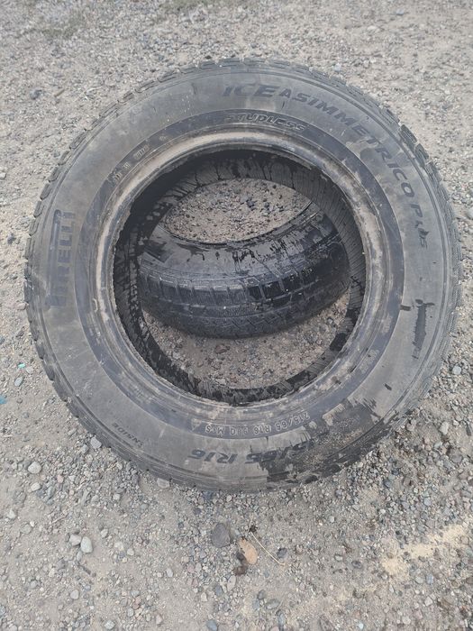 Зимние шины б/у 215/65/16