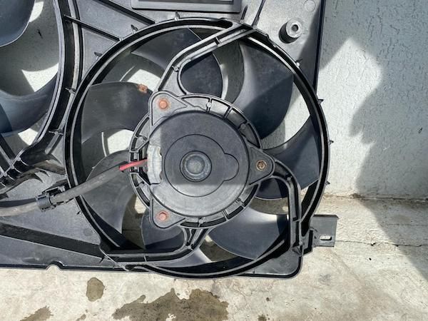 Ventilator radiator Volvo XC60 2009-2017 31293777 6G91-8C607-ND