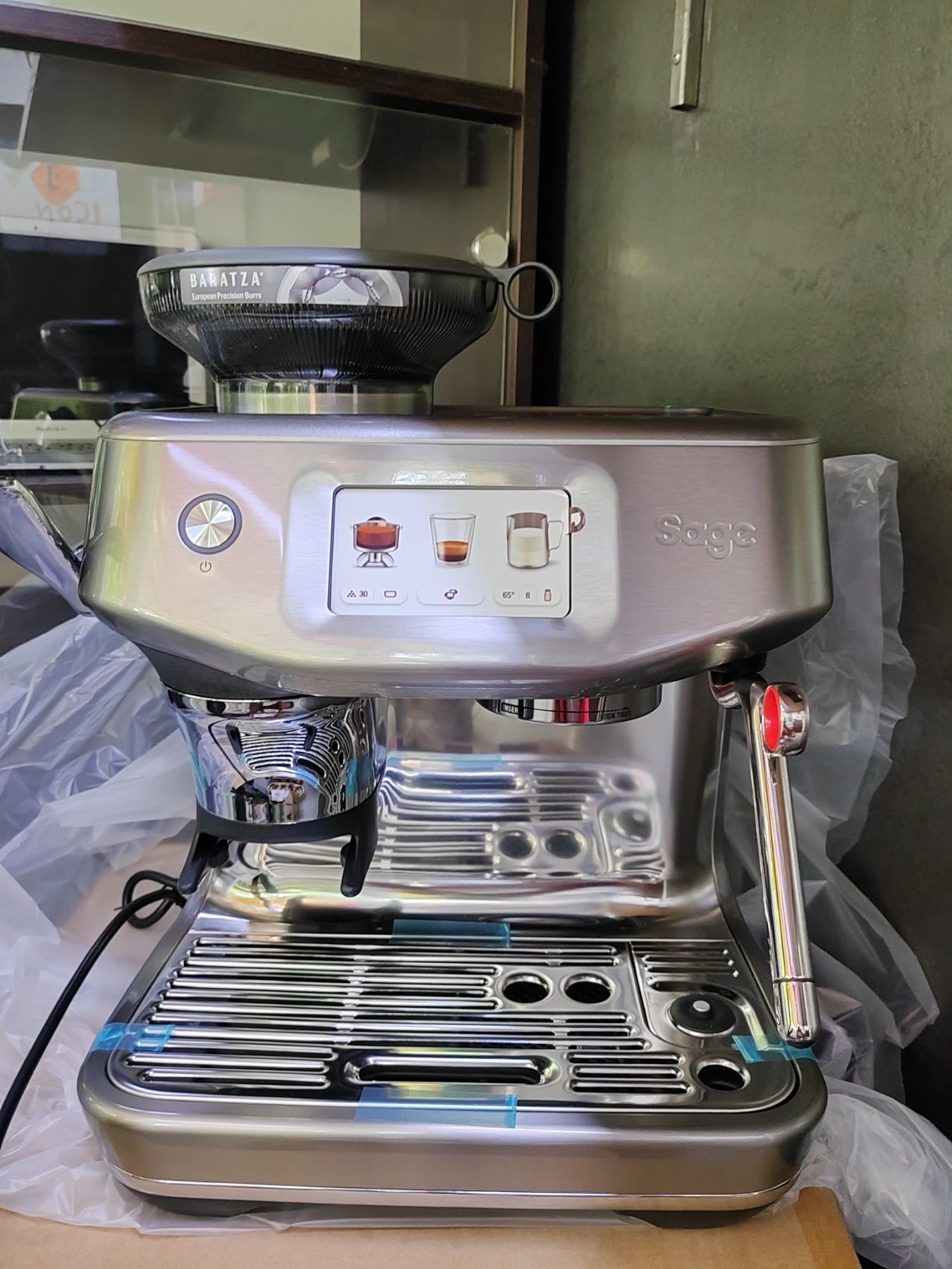 Професионална кафе машина SAGW SES882