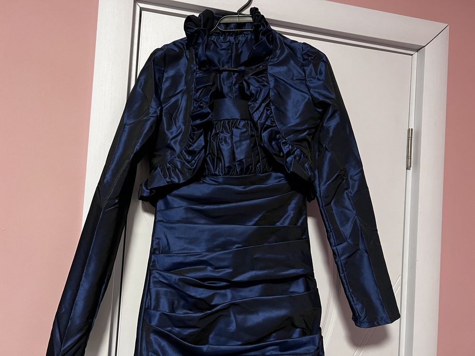 Бална рокля