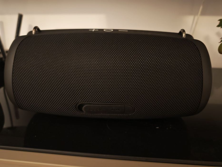 Boxa wireless Tribit lava