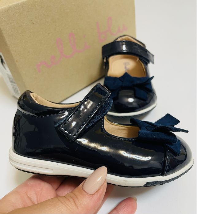 Обувки и маратонки за момиче 21 номер Mayoral Geox