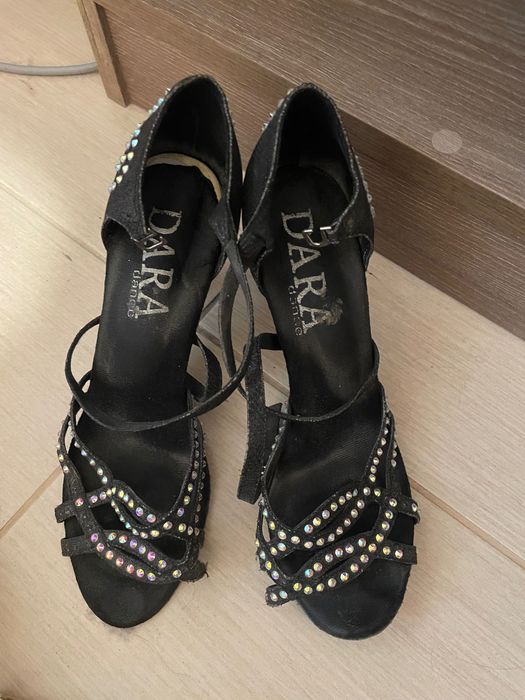 Обувки за Спортни танци, Салса, Бачата