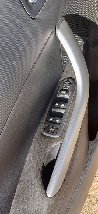 Пежо 308 на части,2.0, 136 к.с. дизел автоматик