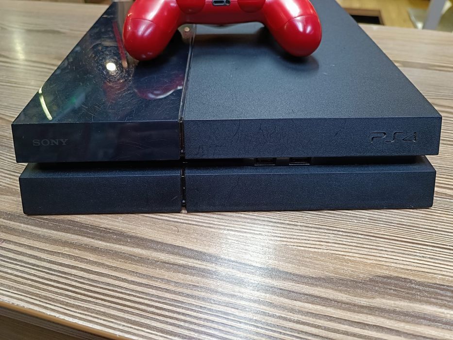 Игрова конзола Sony Playstation 4 FAT / 500GB / PS 4