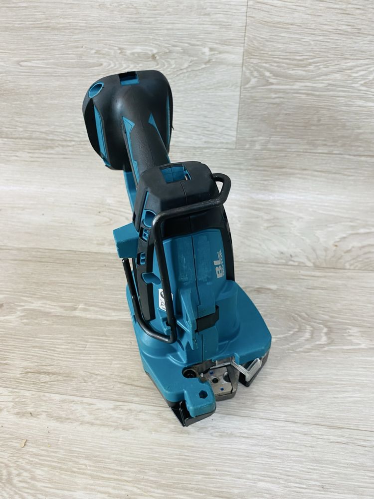 Makita DSC102 impecabila