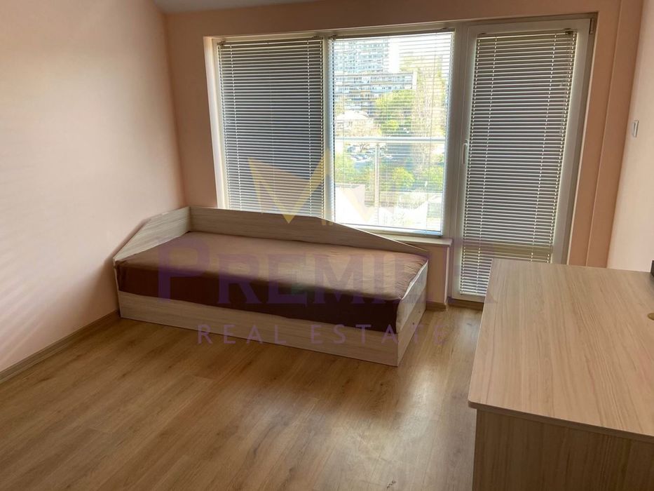 Дава се под наем Тристаен апартамент в Варна, Гранд Мол Варна - 80 кв.м за 550 € - Снимка #6