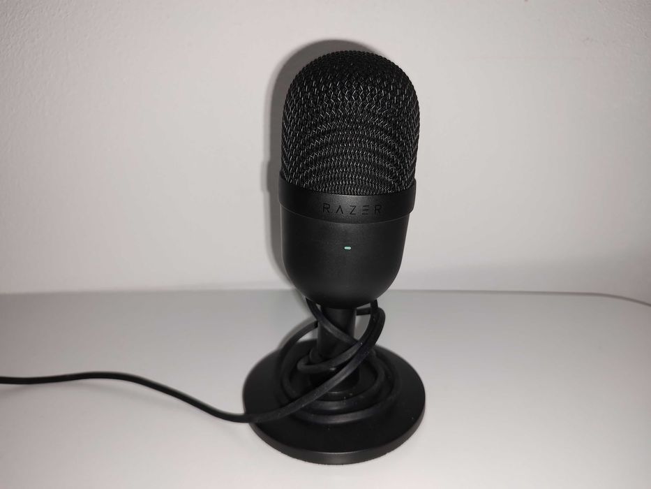 Microfon gaming razer siren mini