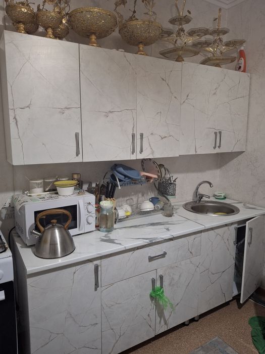 Кухонный гарнитур сатылады