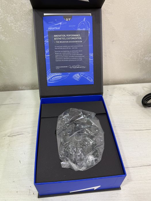 Mouse MOUNTAIN Makalu 67 Gaming-Maus Negru nou !