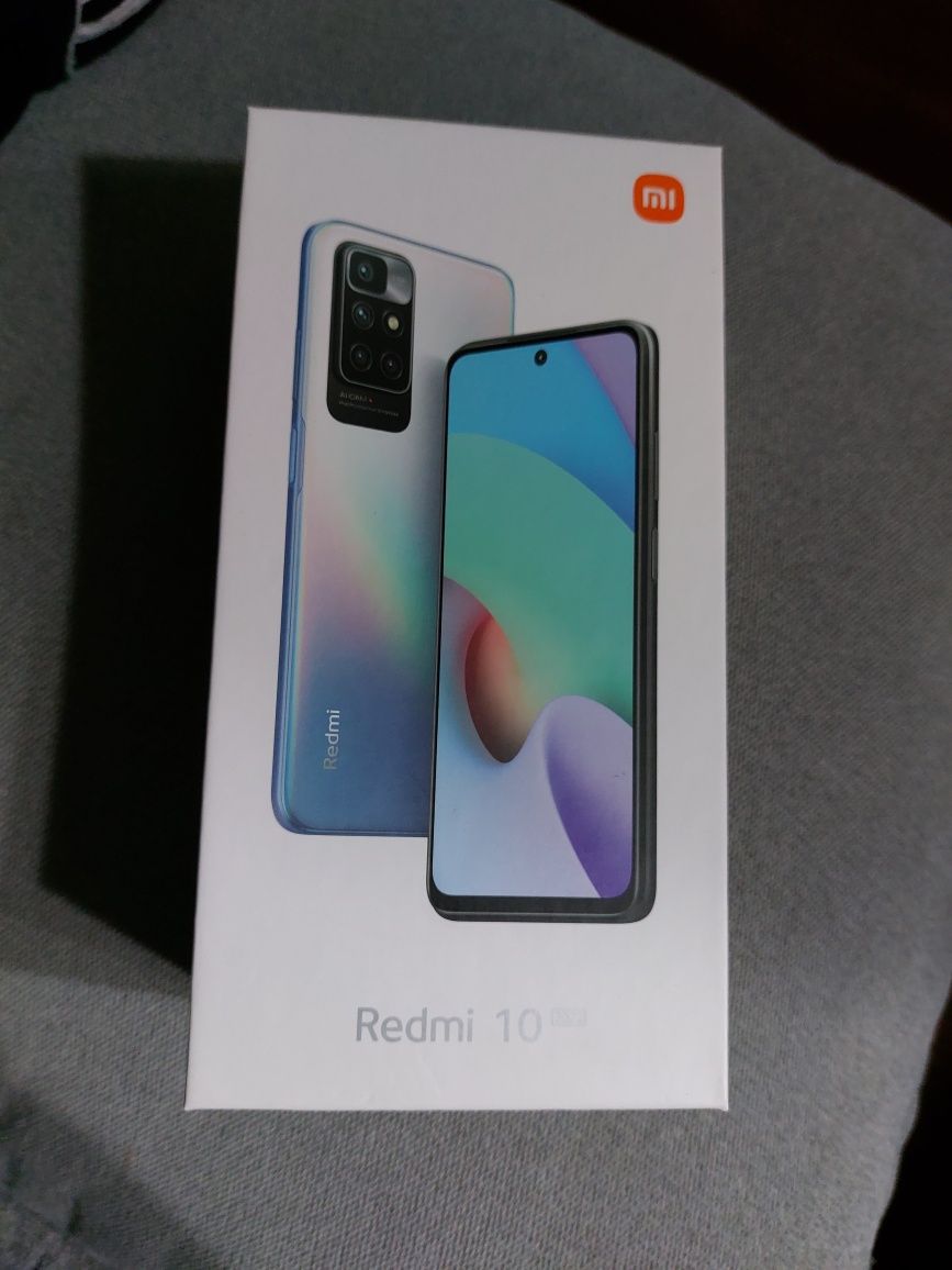 Продам смартфон Redmi 10