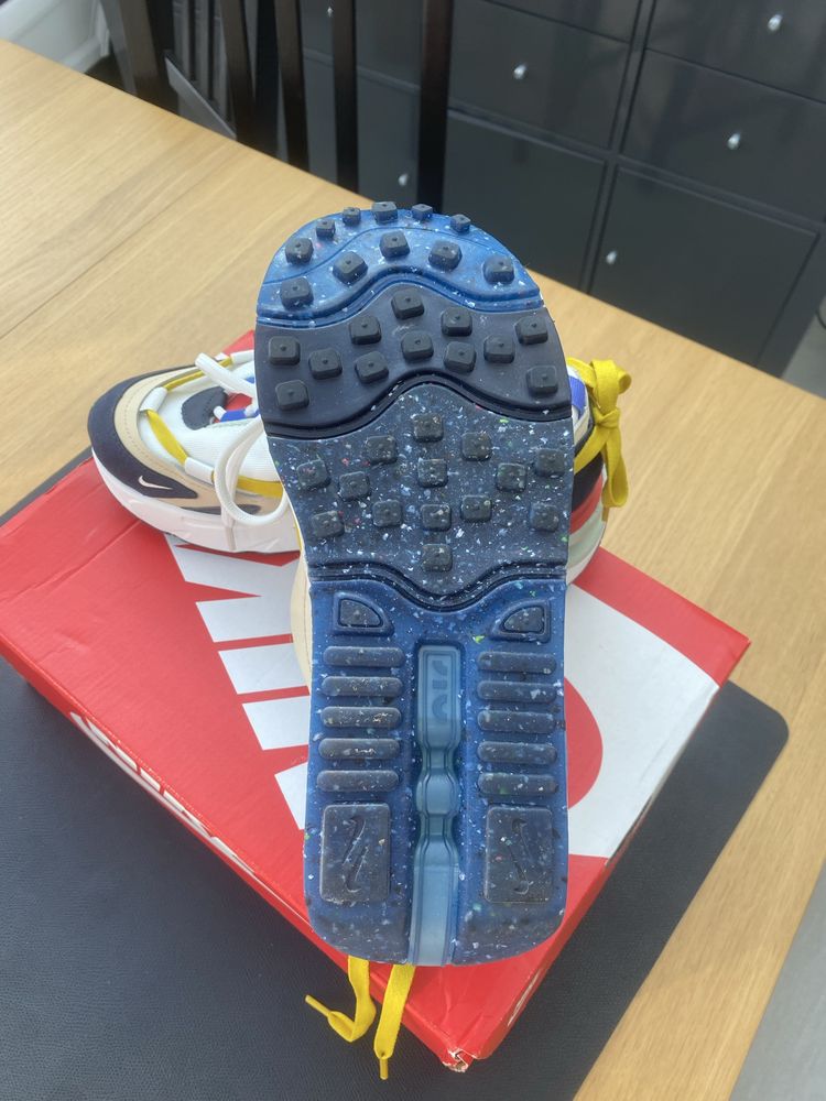 Маратонки Nike Air Max Furyosa./39 номер /