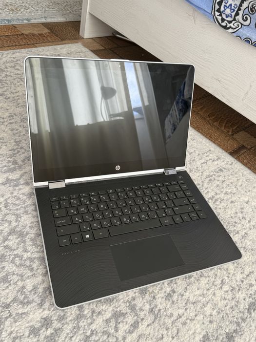 Ноутбук трансформер сенсорный