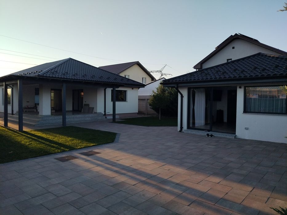 Casa exclusivista parter zona Albesti.