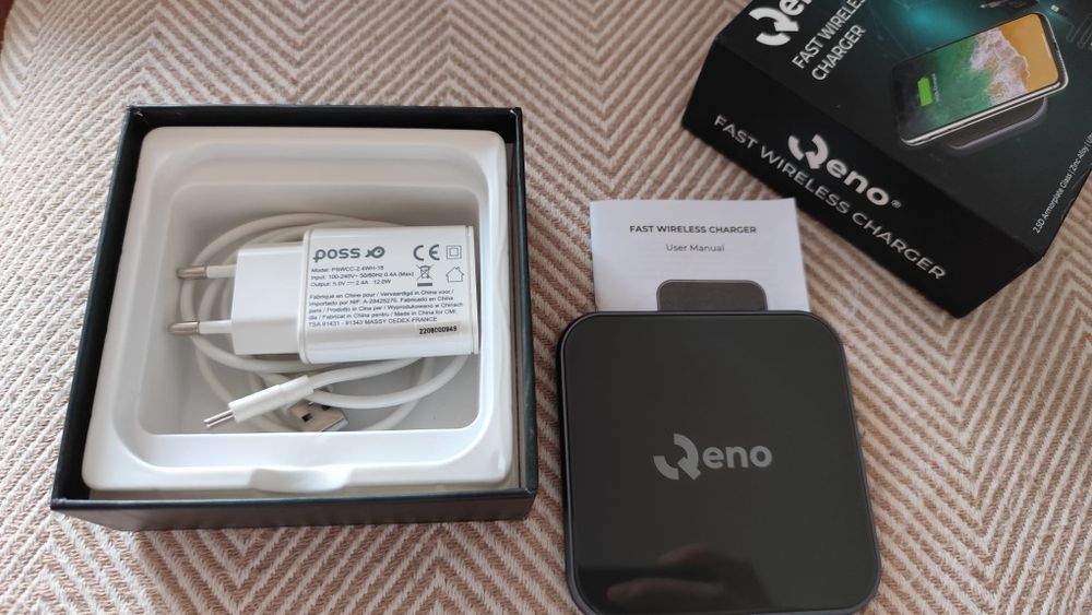 Vând fast wireless charger Qeno, nou, cutie originala.