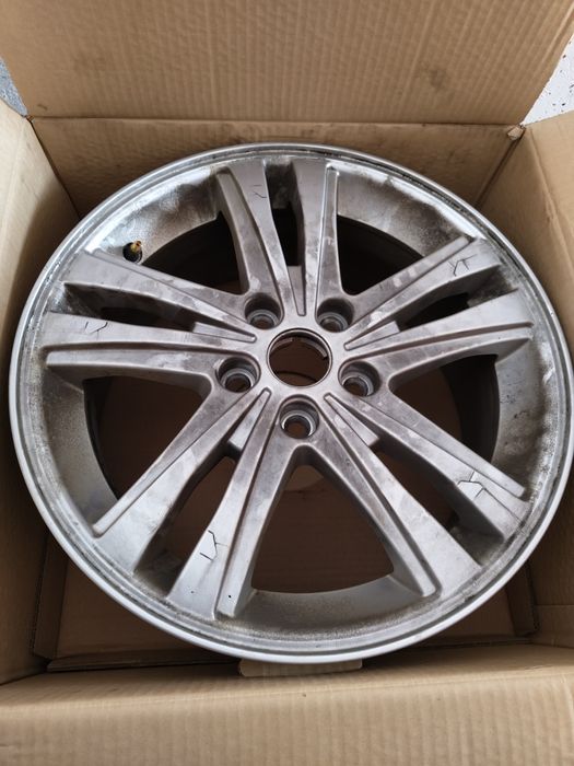 Jante MG4 17 5*112 +capace aero