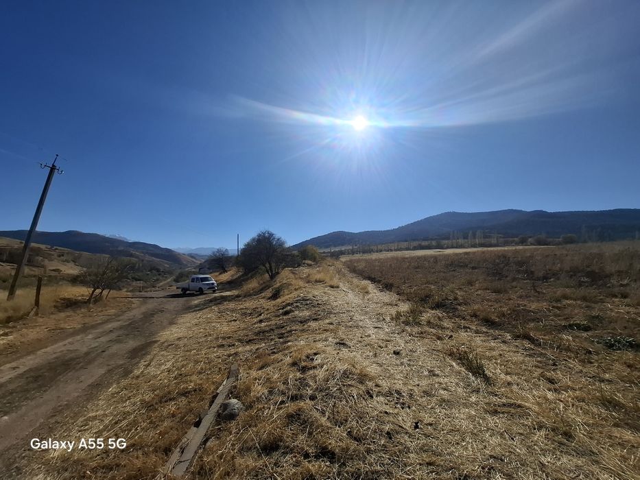 Бустанлик тумани. Галасой Амирсой йулида Курилиш учун ер 1 гектар