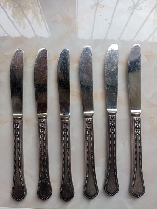 Посеребренные мельхиоровые ложки вилки ножи