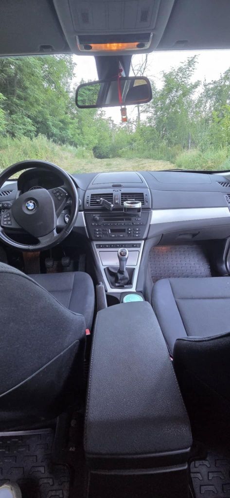 Vând BMW X3 an de fabricație 2007 luna octombrie,2,0 benzină
