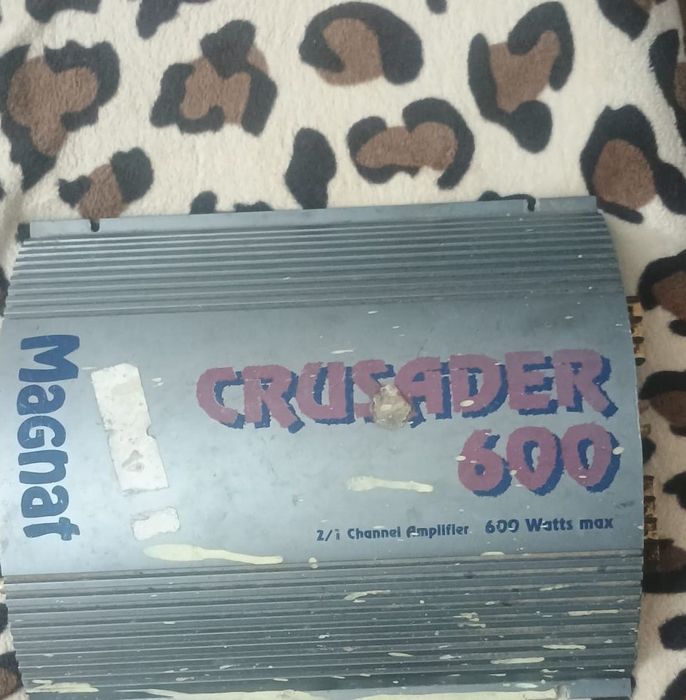 Stație crusader 600w