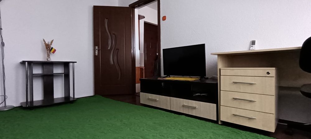 Apartament spatios 1 camera 36m Dâmbovița