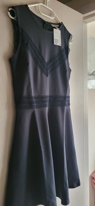 Красива дамска рокля