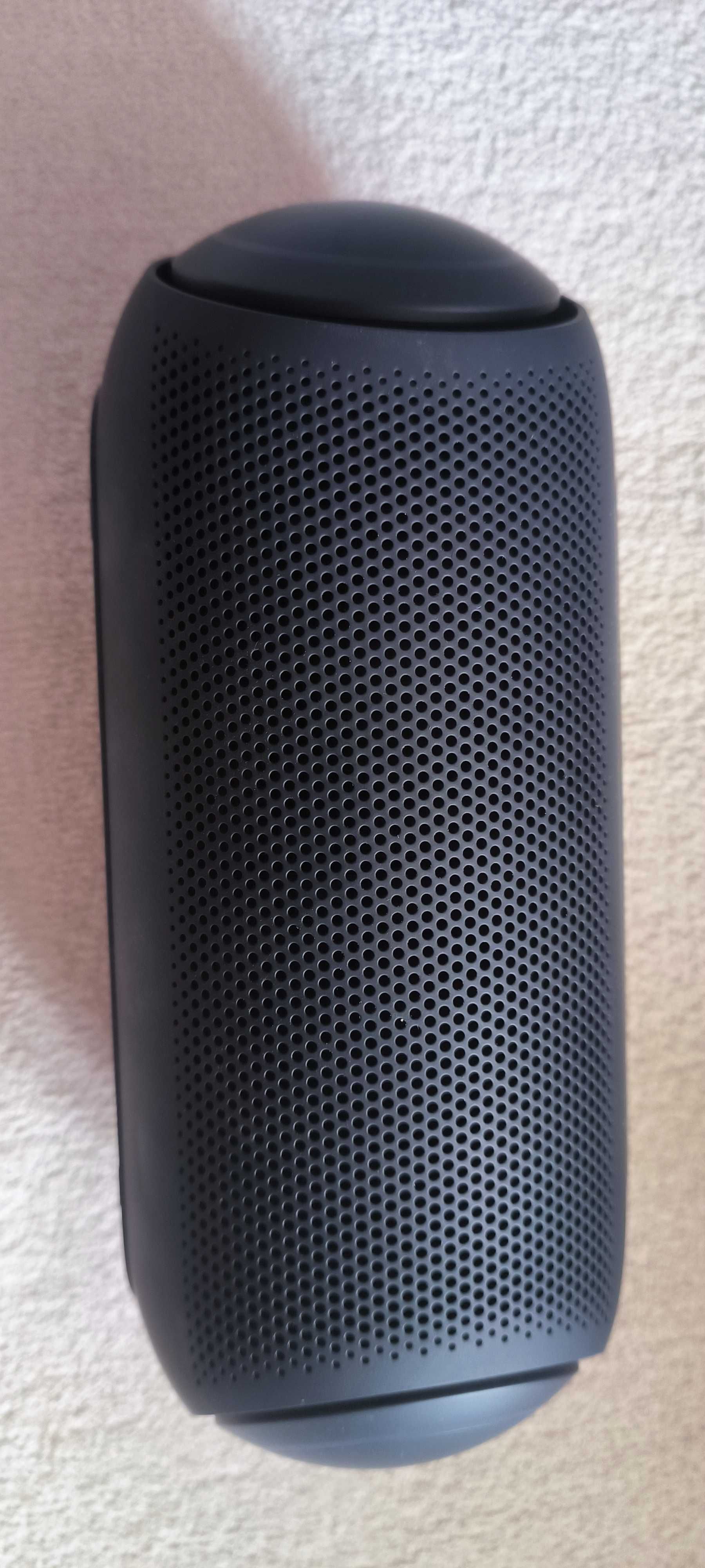 LG XBOOM Go PL7 преносима колонка
