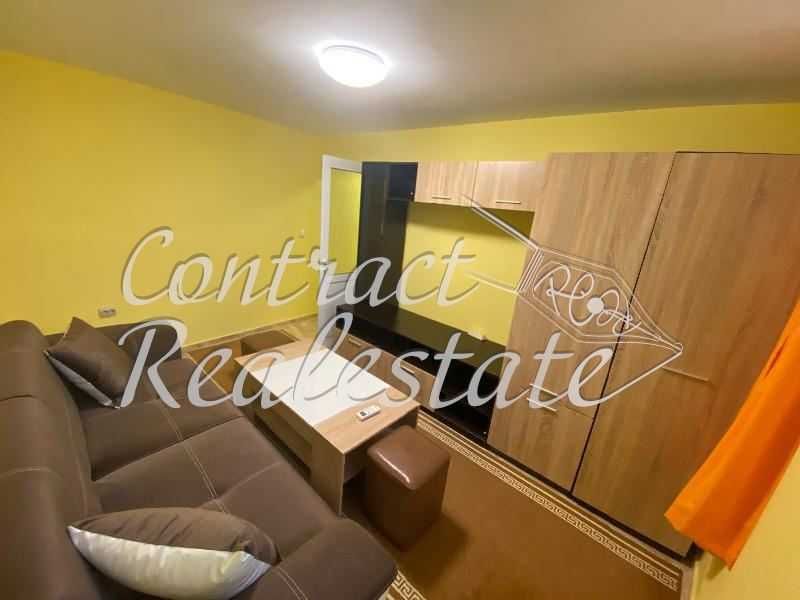 Дава се под наем Тристаен апартамент в Варна, Бриз - 70 кв.м за 280.5 € - Снимка #2