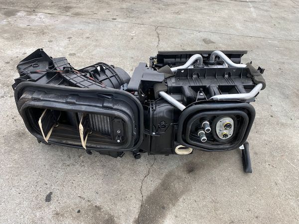 Unitate clima Volvo S60 V60 V60CC S90 V90 V90CC XC60 XC90 2018+ 32226260 31472269 31376416 32392699