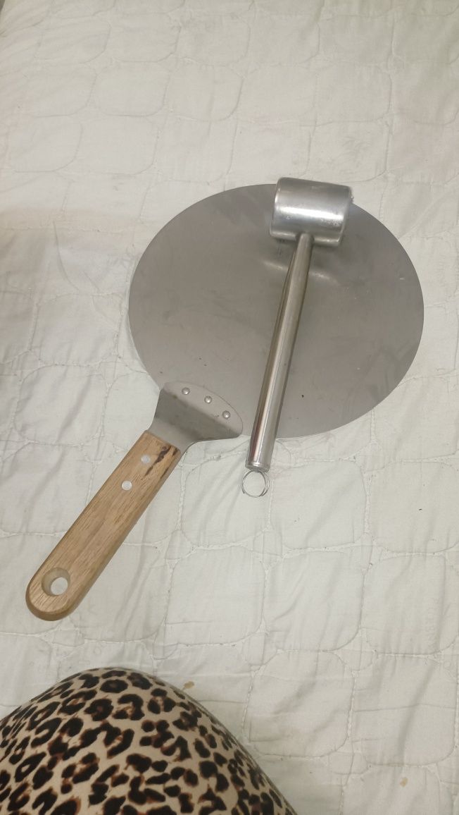 Молоток лопатка кухонный