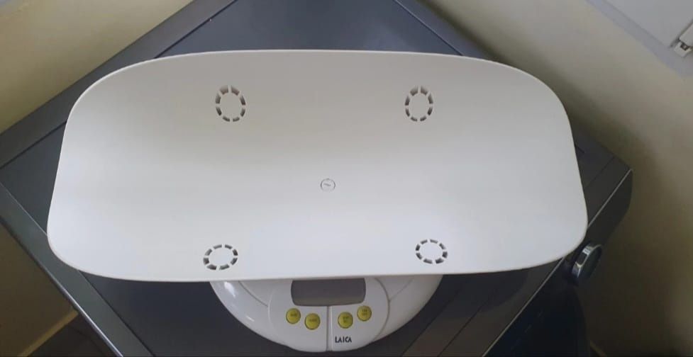 Vând cântar pentru bebeluși marca LAICA