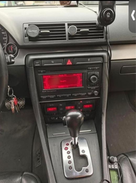 Pentru dezmembrare sau reparatie AUDI A4 B7 2008 2.0 TDI