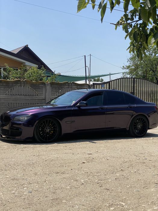 BMW Seria 7 F01 - 3.0 Diesel - 245 CP