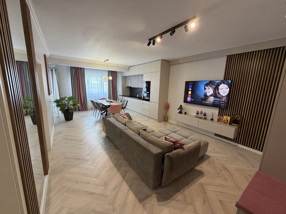 Apartament 2 camere zona Turnisor cu parcare subterana