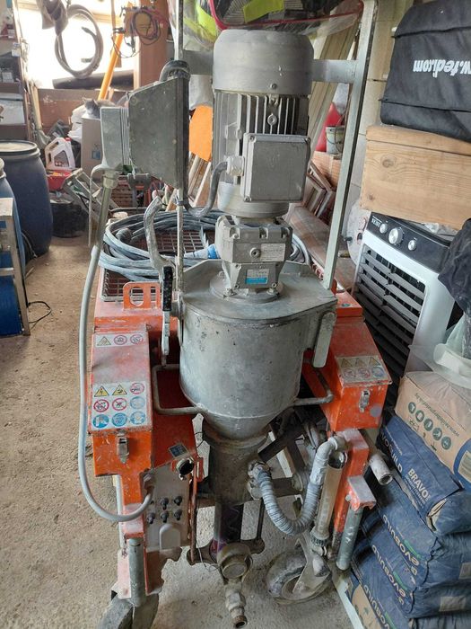 Монофазна машинна мазилка