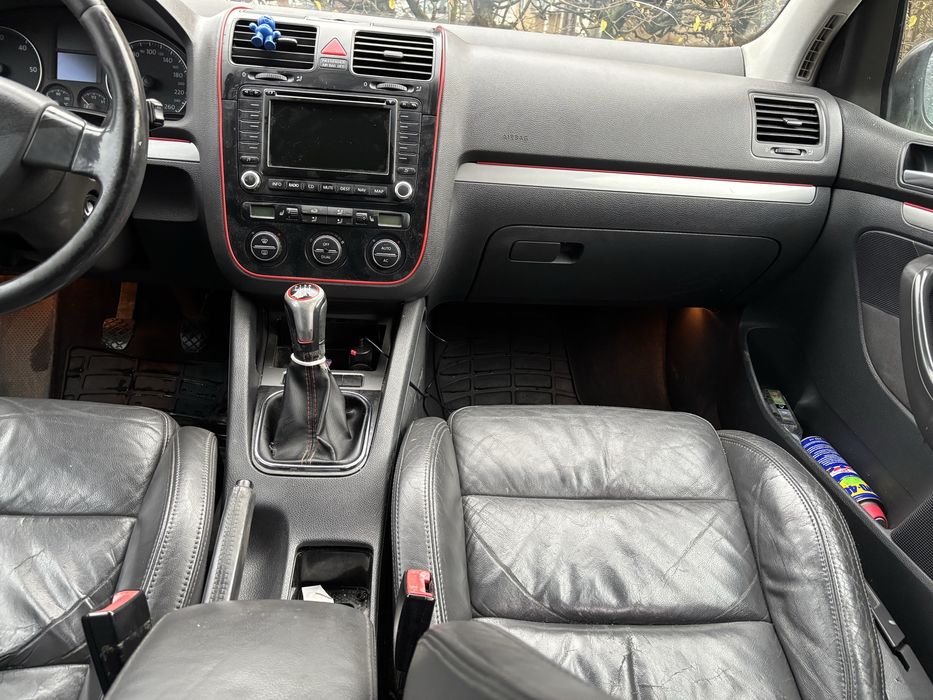 Volkswagen Golf 5, 2.0 TDI 140cp