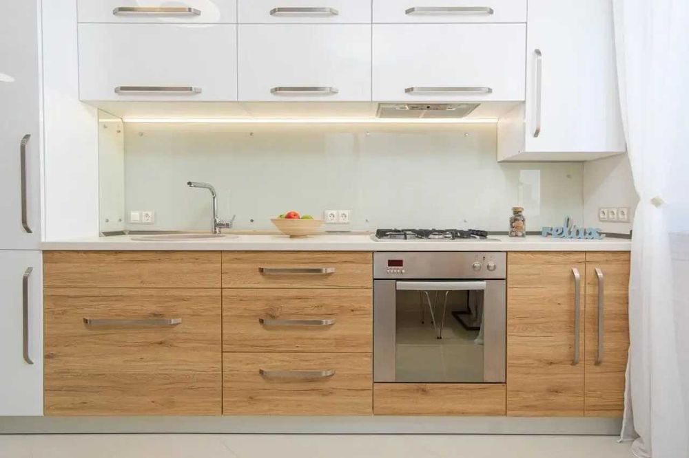 Дава се под наем Едностаен апартамент в София, Център - 55 кв.м за 331.5 € - Снимка #2