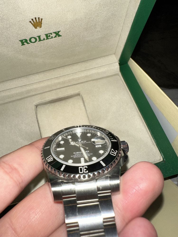 rolex submariner date 16610