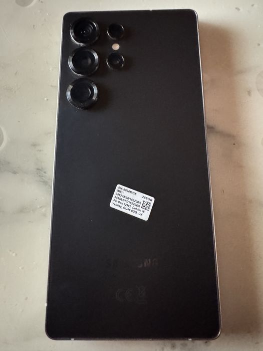 Самсунг S25ултра като нов