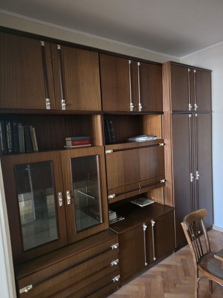 Дава се под наем Четиристаен апартамент в Шумен, Център - 101 кв.м за 331.5 € - Снимка #7