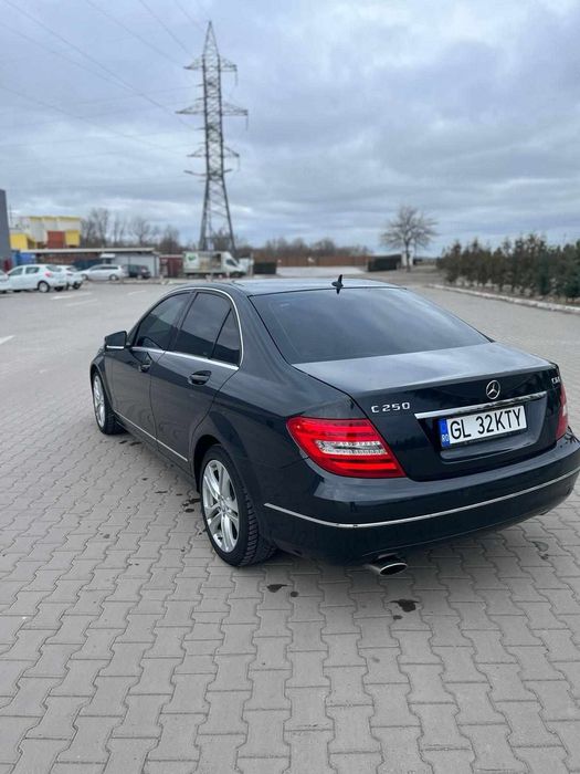Mercedes C250 D 2013-AMG-distronic-line+side assist, încălzire+ventila