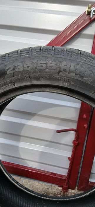 Cauciucuri Continental 235/55 R19