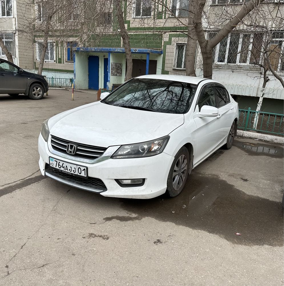 Продам Honda Accord