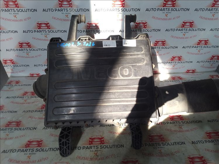 carcasa filtru aer 2.3d iveco daily an fabr. 2016