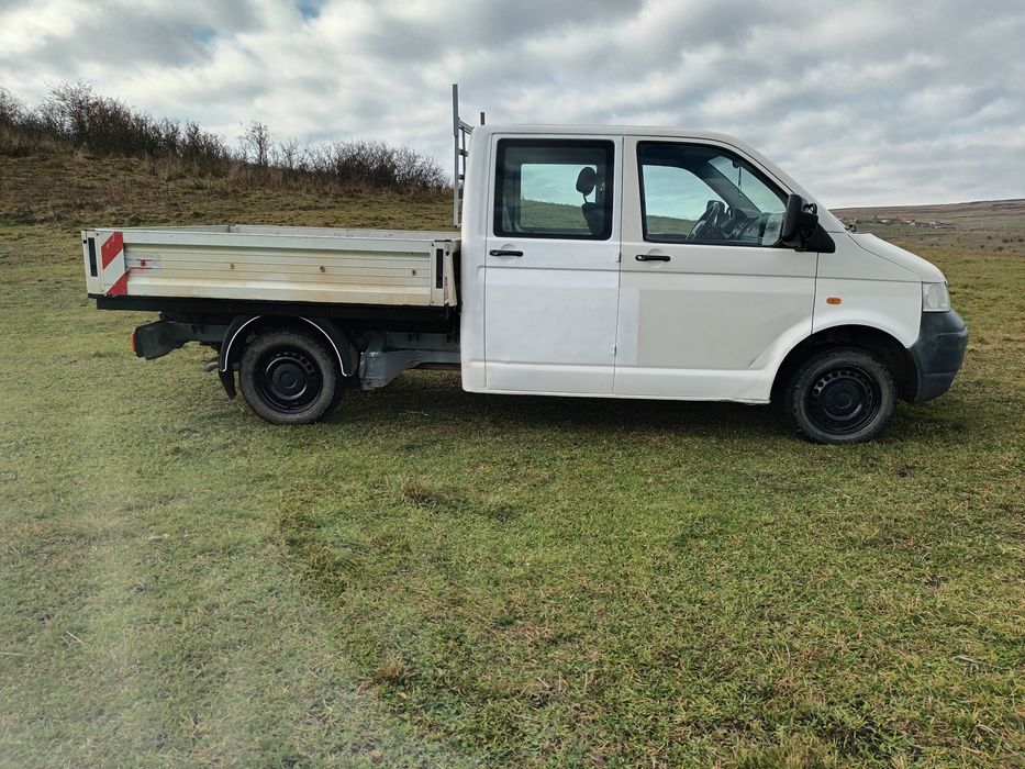 VW  T5 Doka  autoutilitară 6 locuri