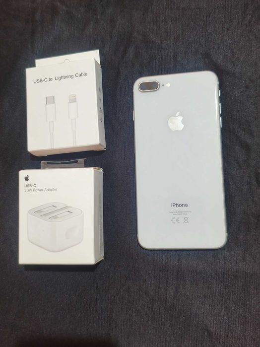 iPhone 8 plus 100% battery