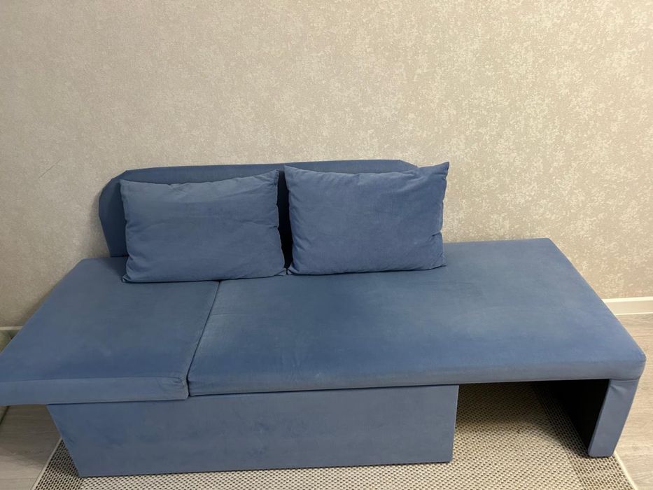 Диван в отличном состоянии