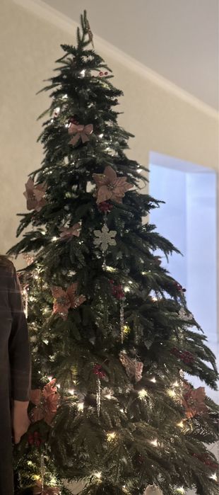 Продам искусственную ёлку