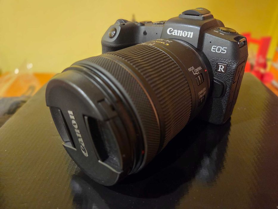 Canon EOS RP kit cu obiectiv Canon RF 50mm f/1.8